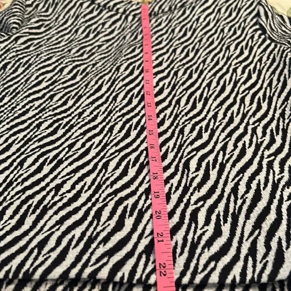 Charter Club Petites Zebra Stripes Black & White Blazer Jacket Size P XL - Picture 14 of 14